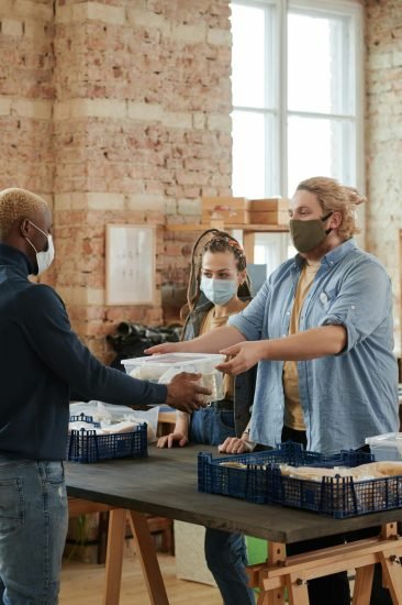 Feed someone on a Festival